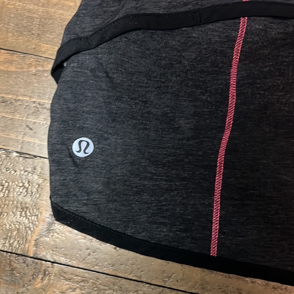 Lululemon Speed Shorts - Picture 3 of 4